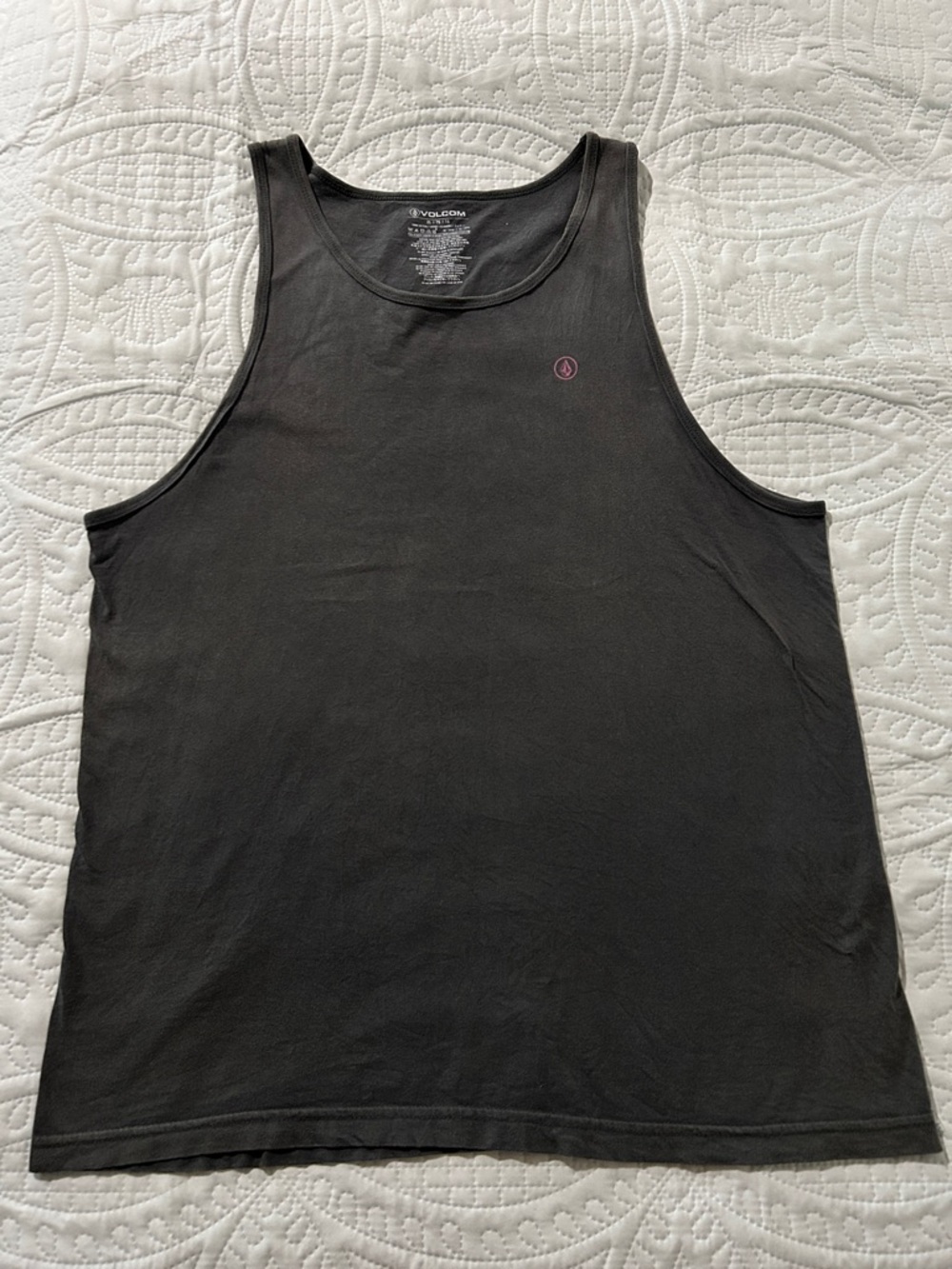 Volcom Men’s Charcoal Grey Tank with Small Pinkish Logo SZ: XL